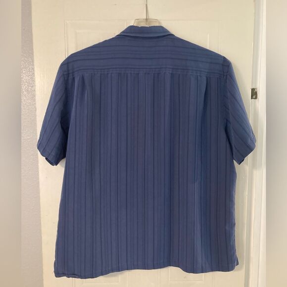 Van Heusen Navy Blue Men’s Button Up Shirt Size 2X, 18 - 18-1/2 - Picture 3 of 9